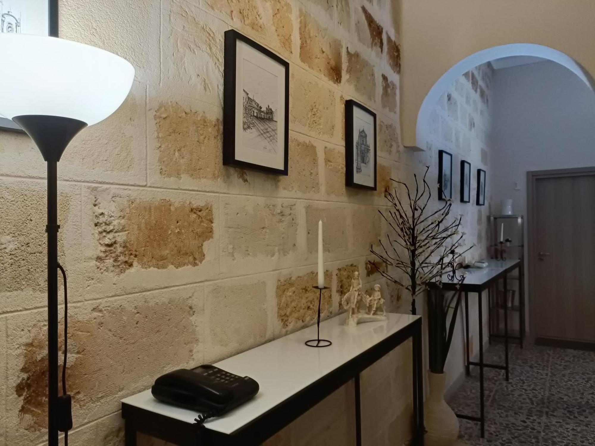 Casa Vacanza In Pieno Centro Storico Vicino Ostuni E La Riserva Di Torre Quaceto San Vito dei Normanni Exterior photo